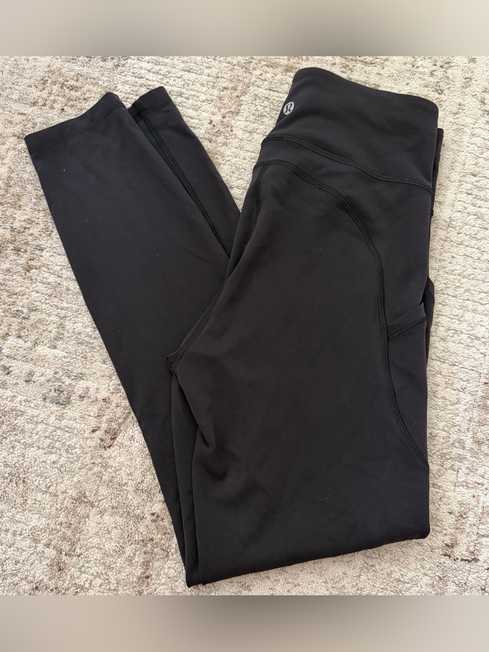 Lululemon Invigorate High-Rise Tight 25" black women’s size 6